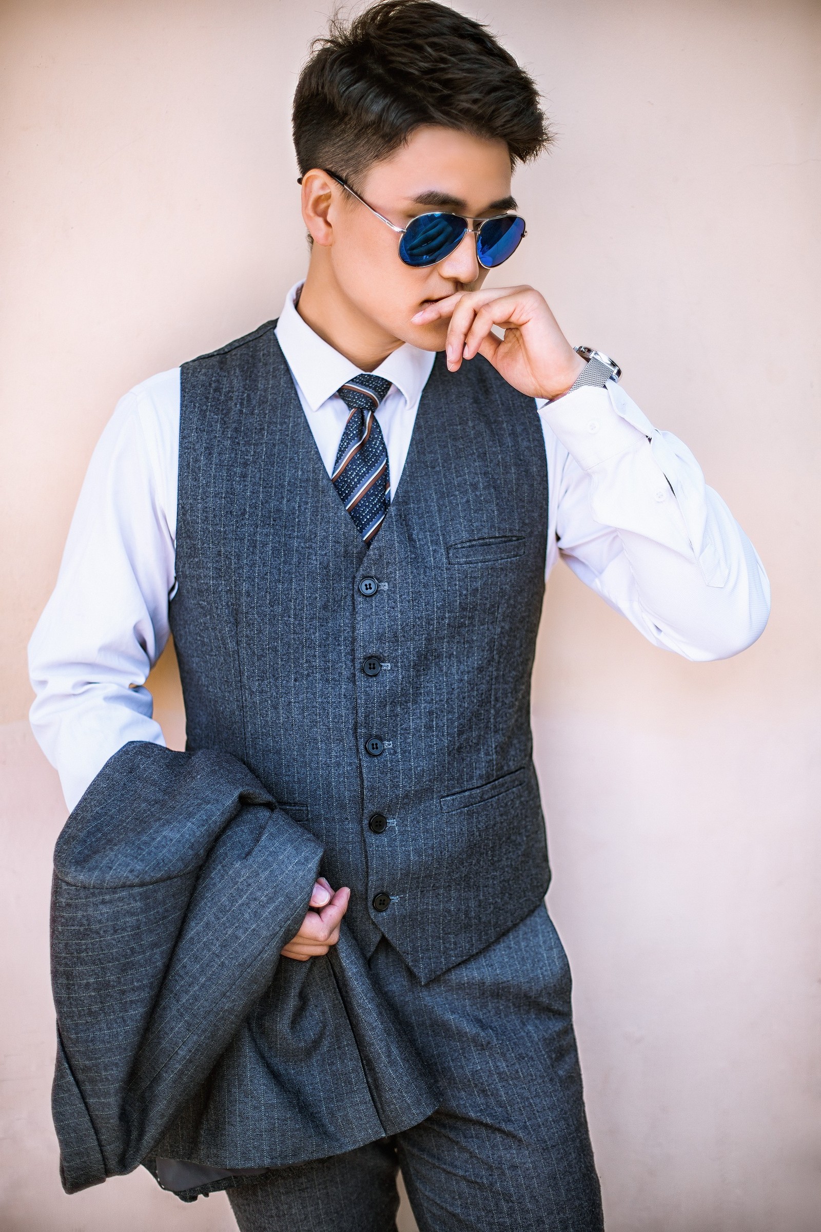 男士西服,西裝禮服,男士西裝,西服推薦,西服訂製,西服出租,西裝價格,西裝推薦